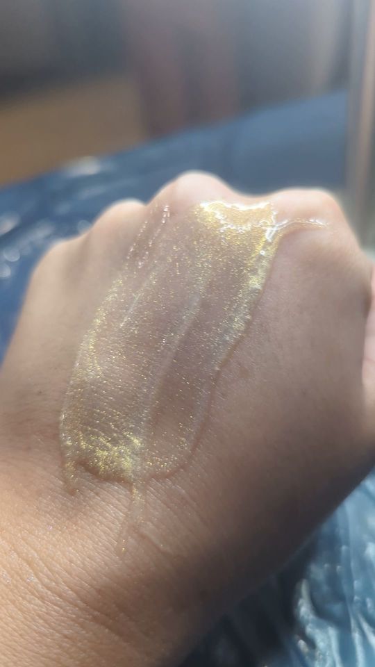 24 Karat Lip Gloss